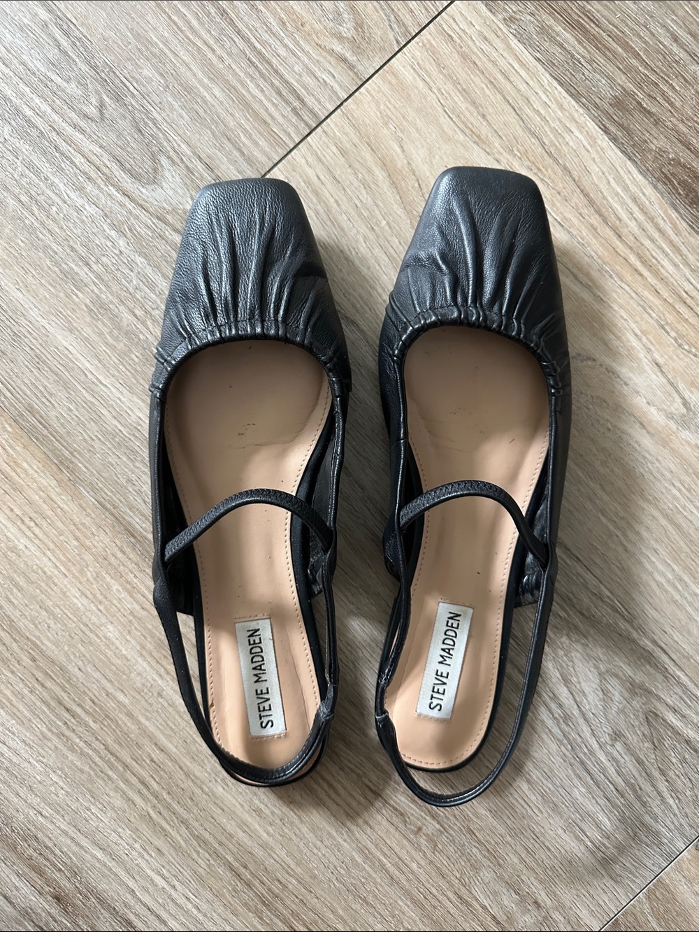 Steve Madden Hastings Black Leather Flats